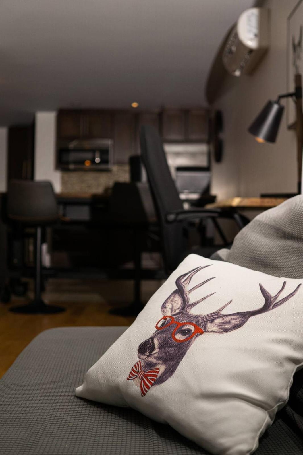Condo Hotel Au Pied Du Mont Orford 외부 사진